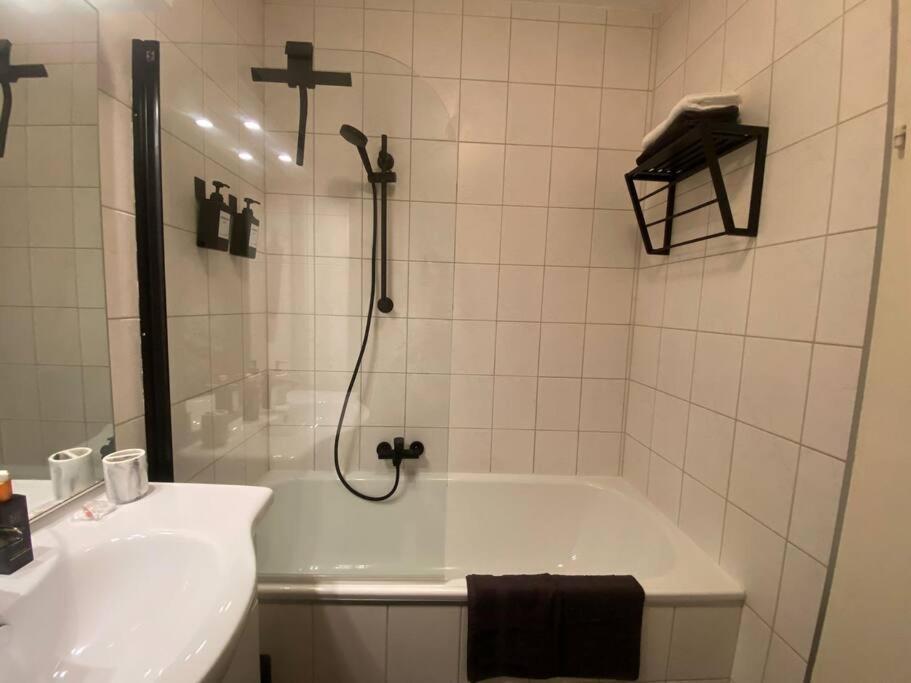 Schoene Wohnung In Zentraler Lage Клагенфурт Екстериор снимка